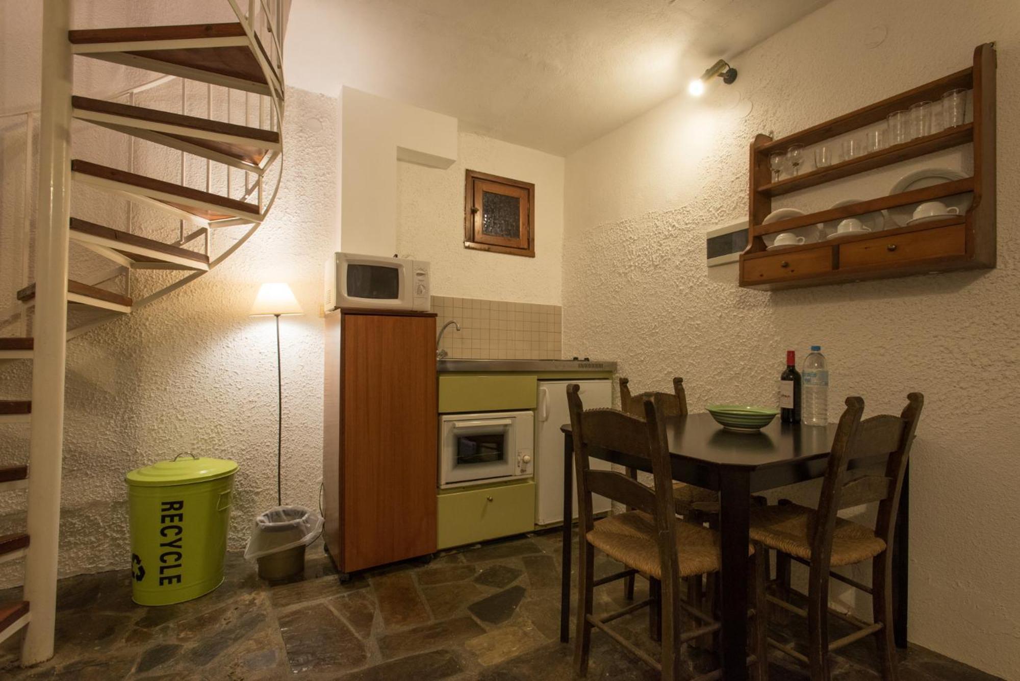 Proimos Maisonnettes Platanias  Bilik gambar