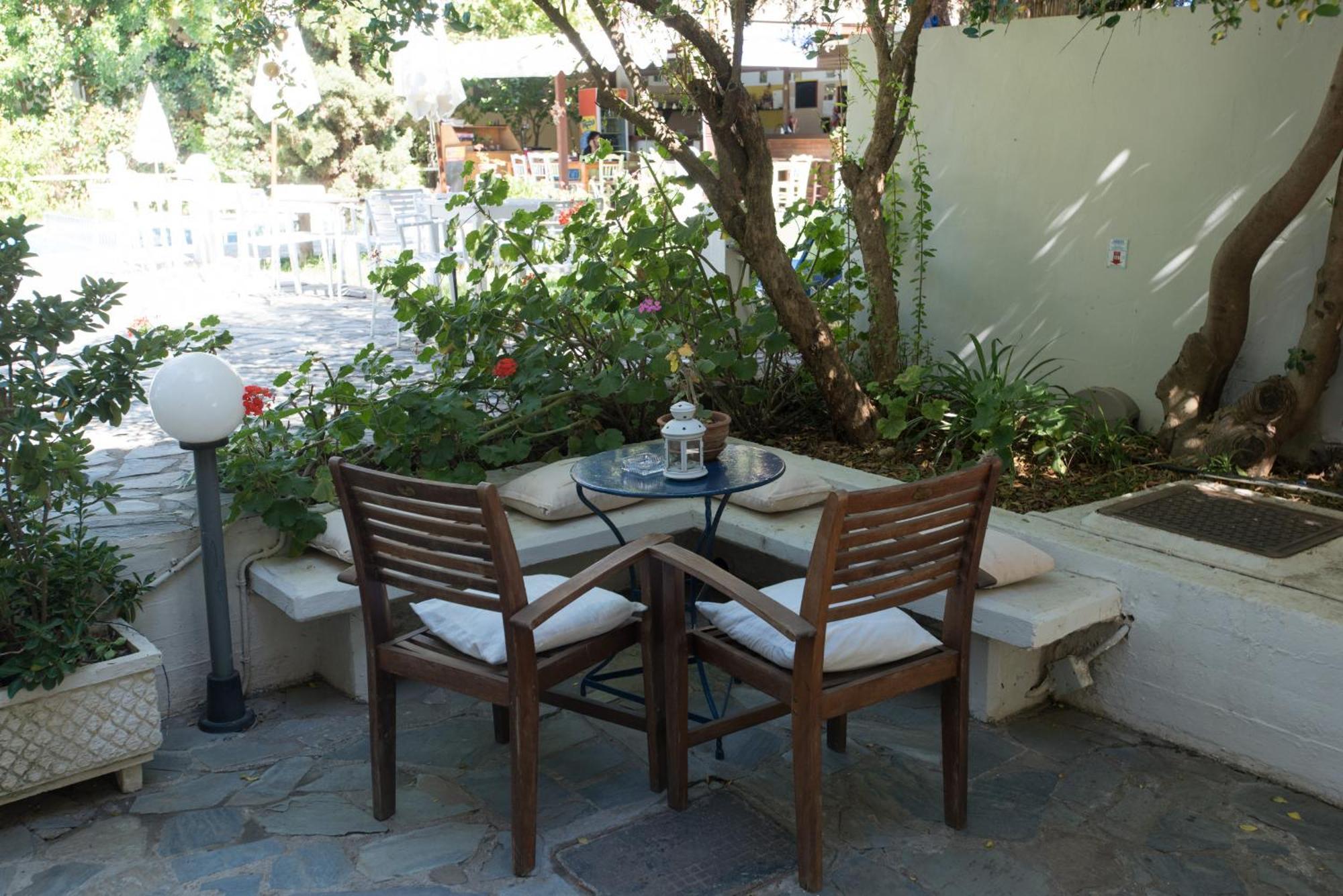 Proimos Maisonnettes Platanias  Bilik gambar
