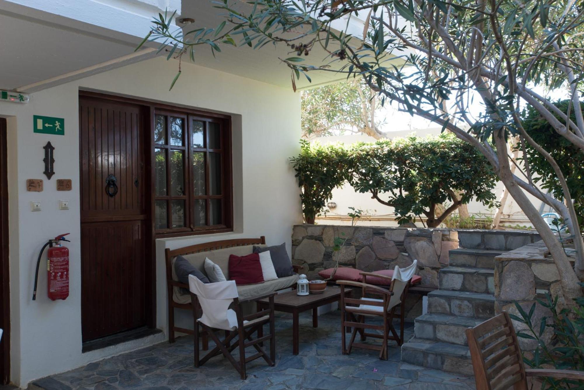 Proimos Maisonnettes Platanias  Bilik gambar